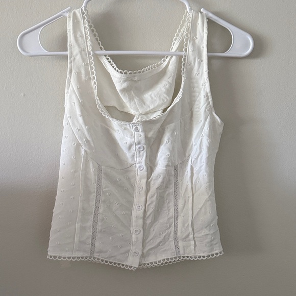 Tops - White Sleeveless Button-Front Eyelet Tank Top
